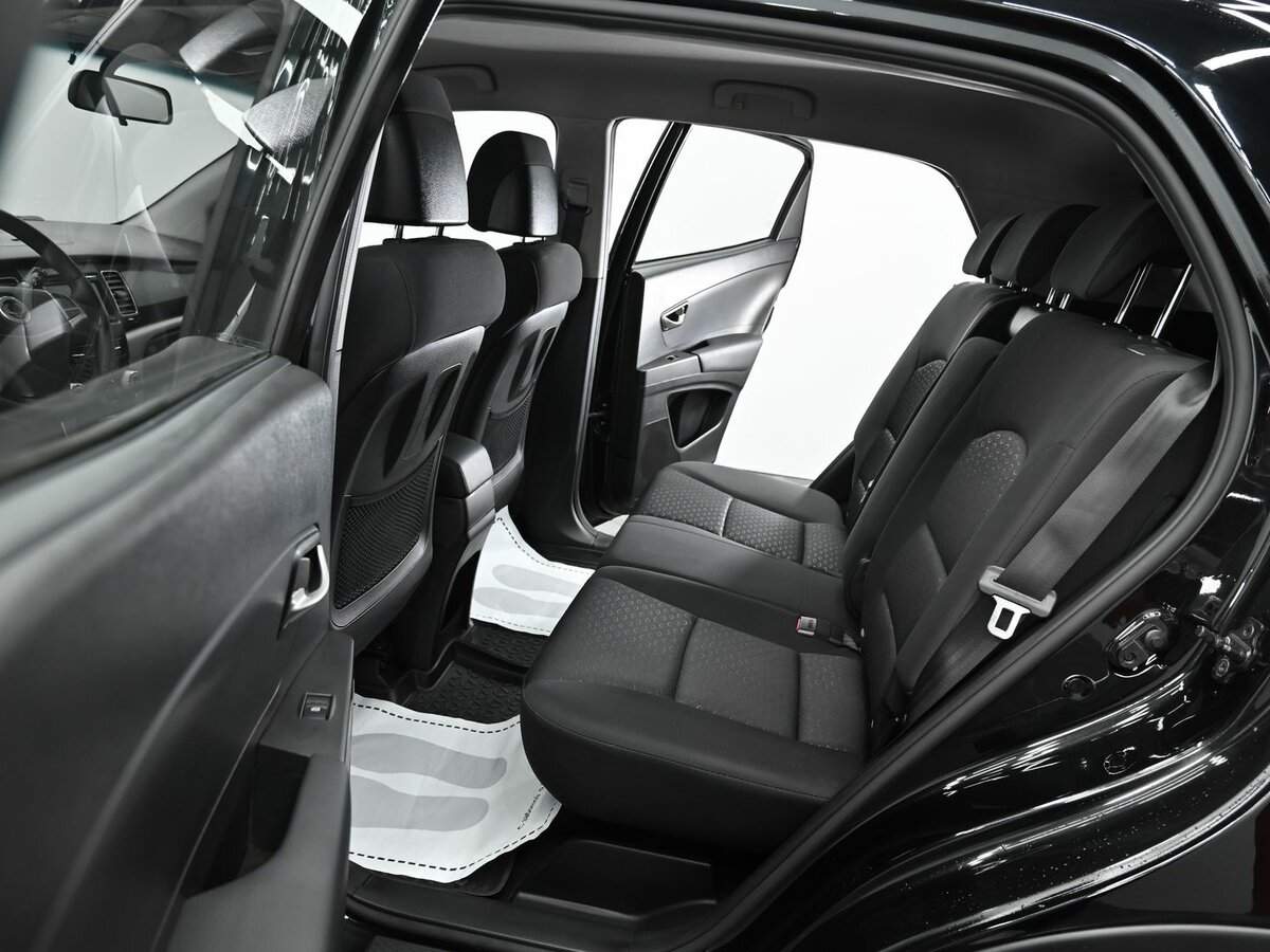 Б/У Сан-Ён Актион 2013 года. Фото: #13