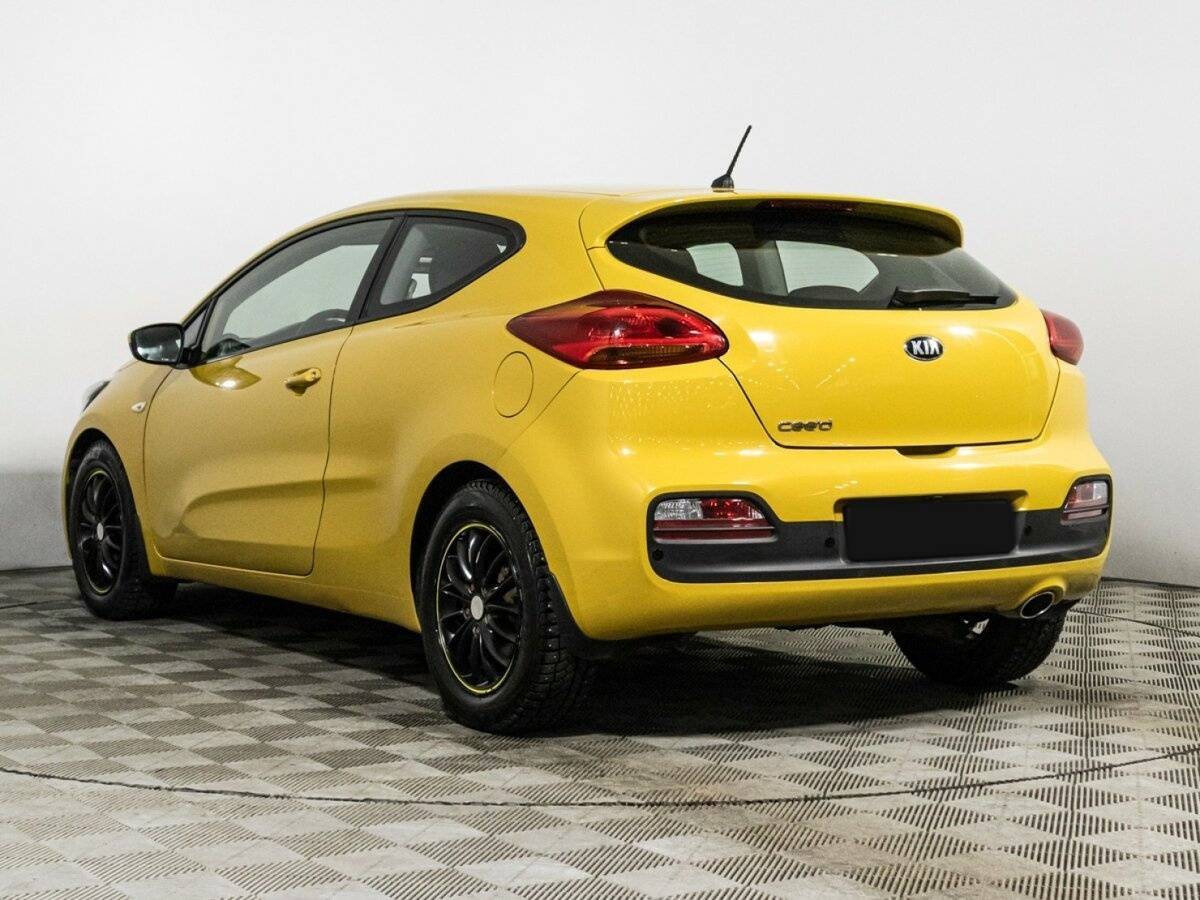 Б/У Киа Сид 2016 года. Фото: #6