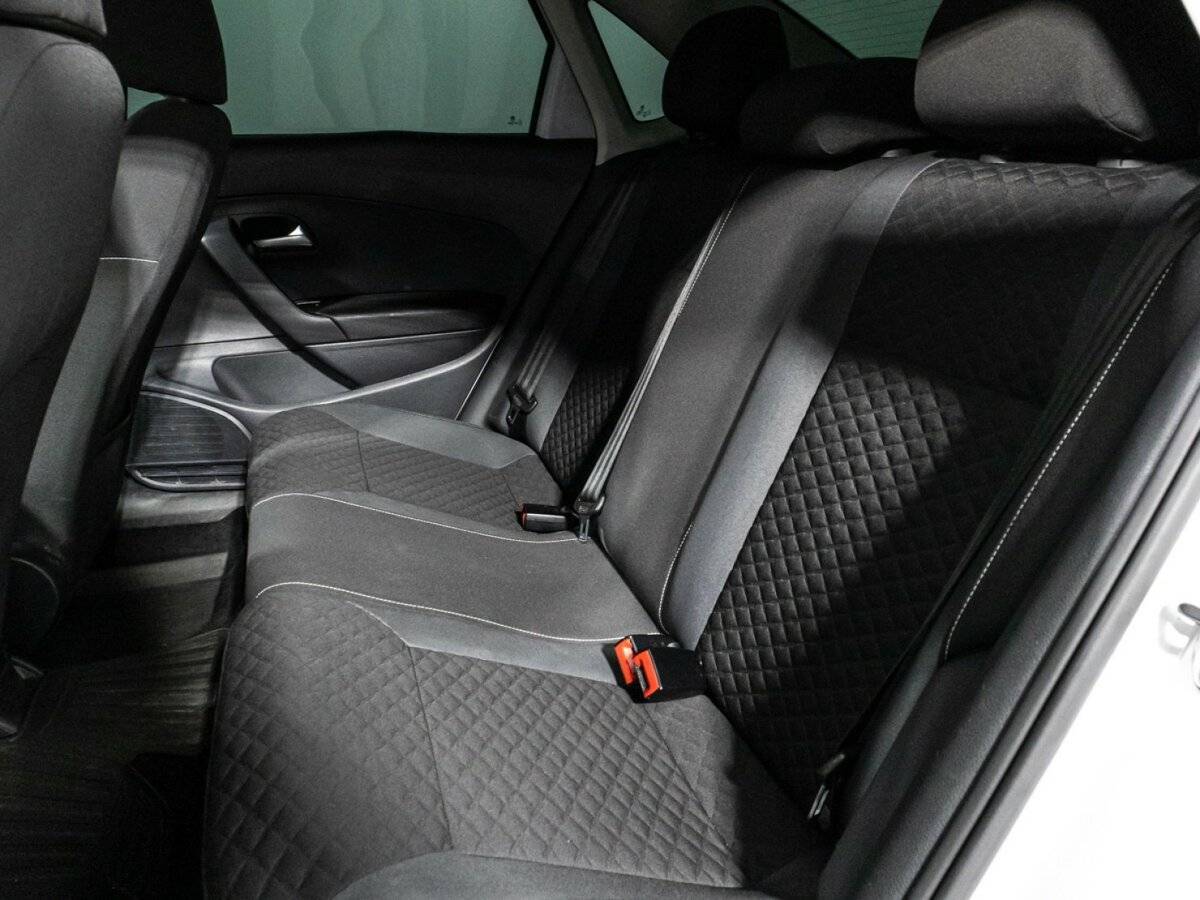 Б/У Фольксваген Поло 2018 года. Фото: #9