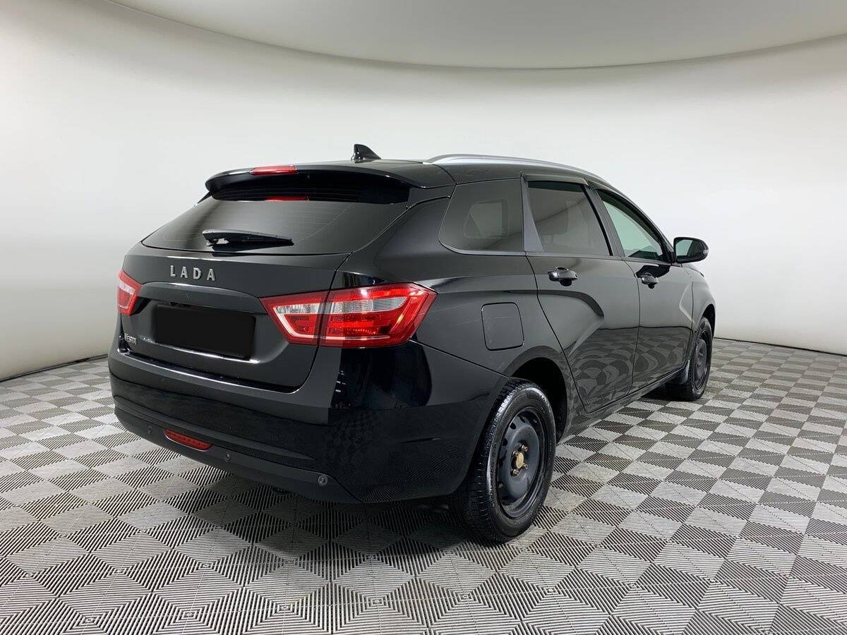 Б/У Лада (ВАЗ) Веста 2021 года. Фото: #4