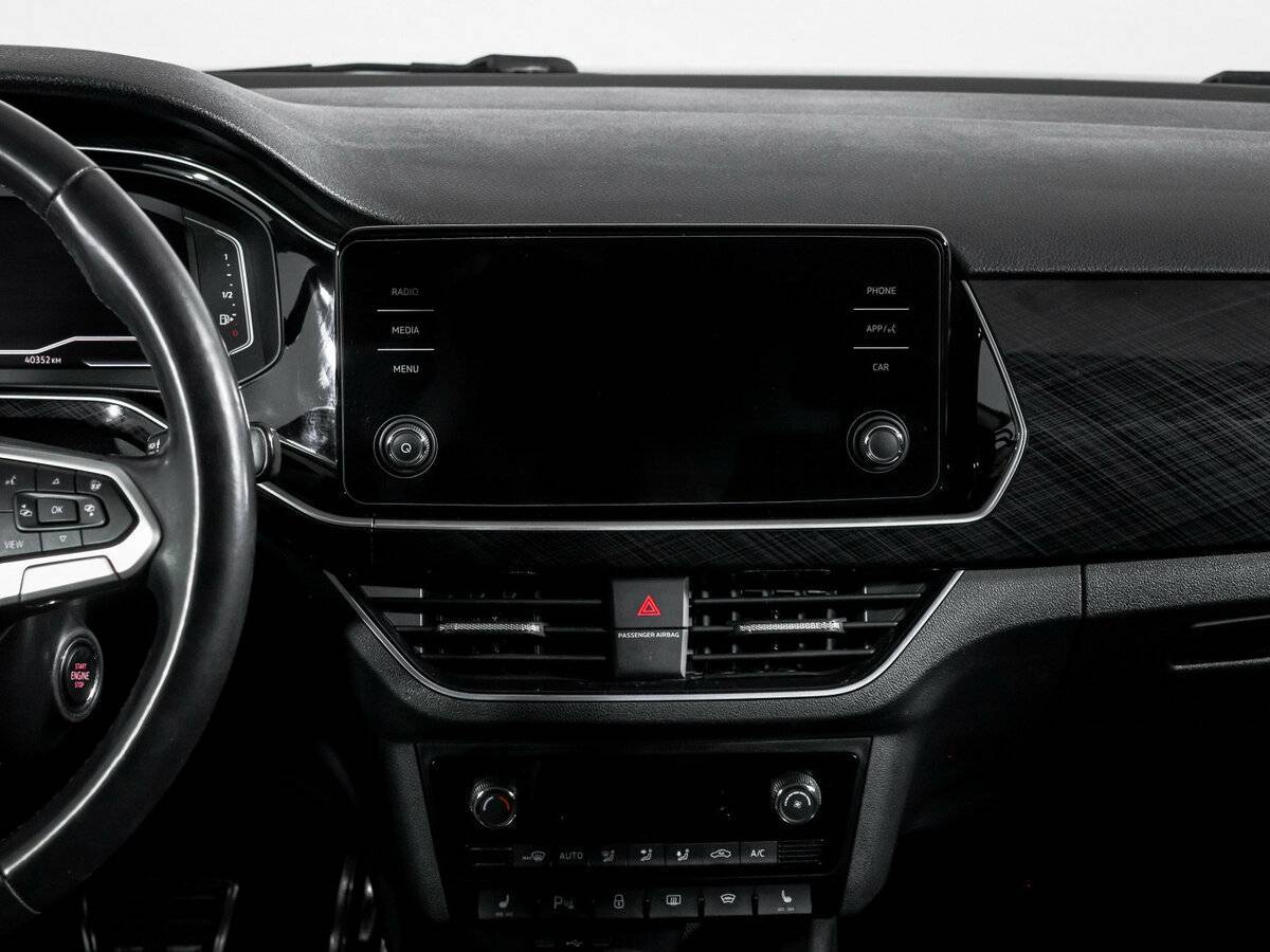 Б/У Фольксваген Поло 2021 года. Фото: #11