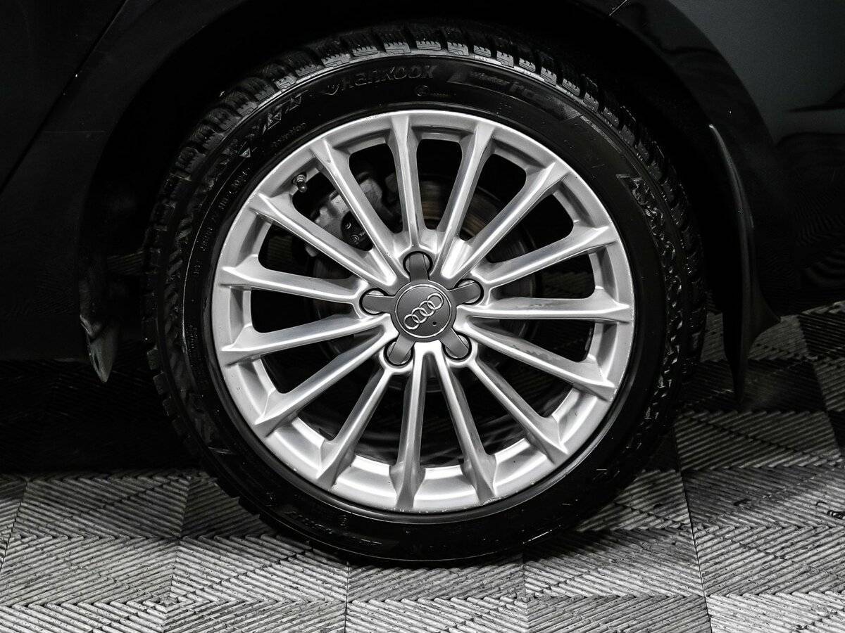 Б/У Шкода Октавия 2014 года. Фото: #13