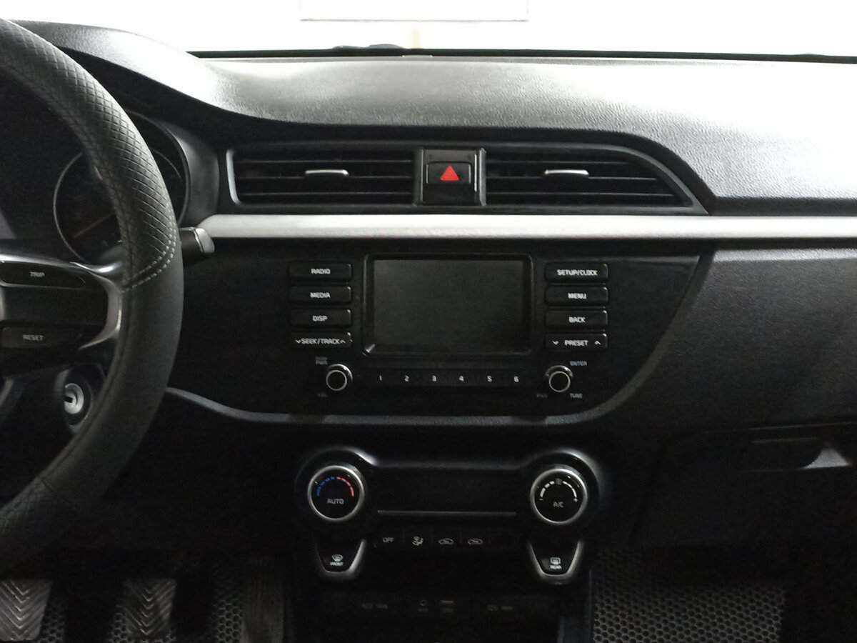 Б/У Киа Рио 2018 года. Фото: #14