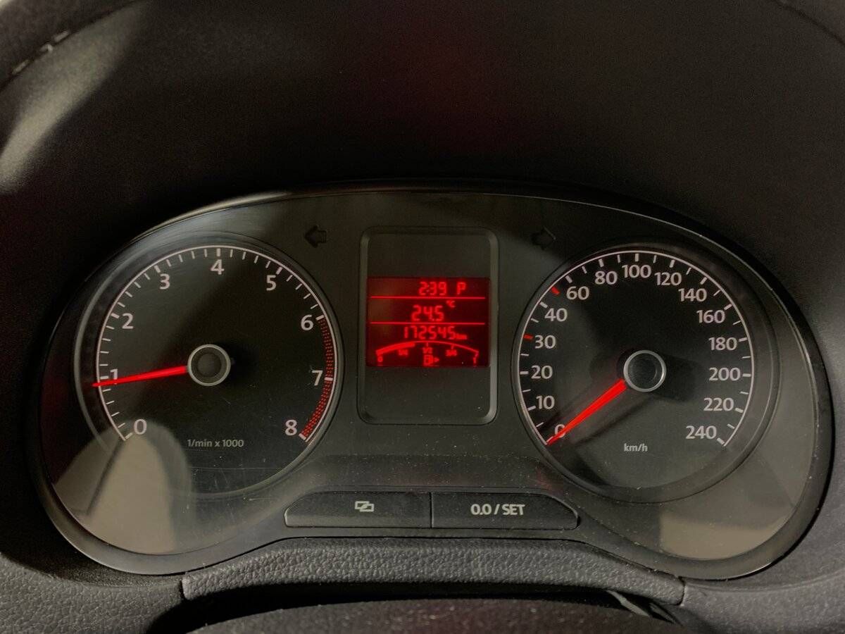 Б/У Фольксваген Поло 2013 года. Фото: #10