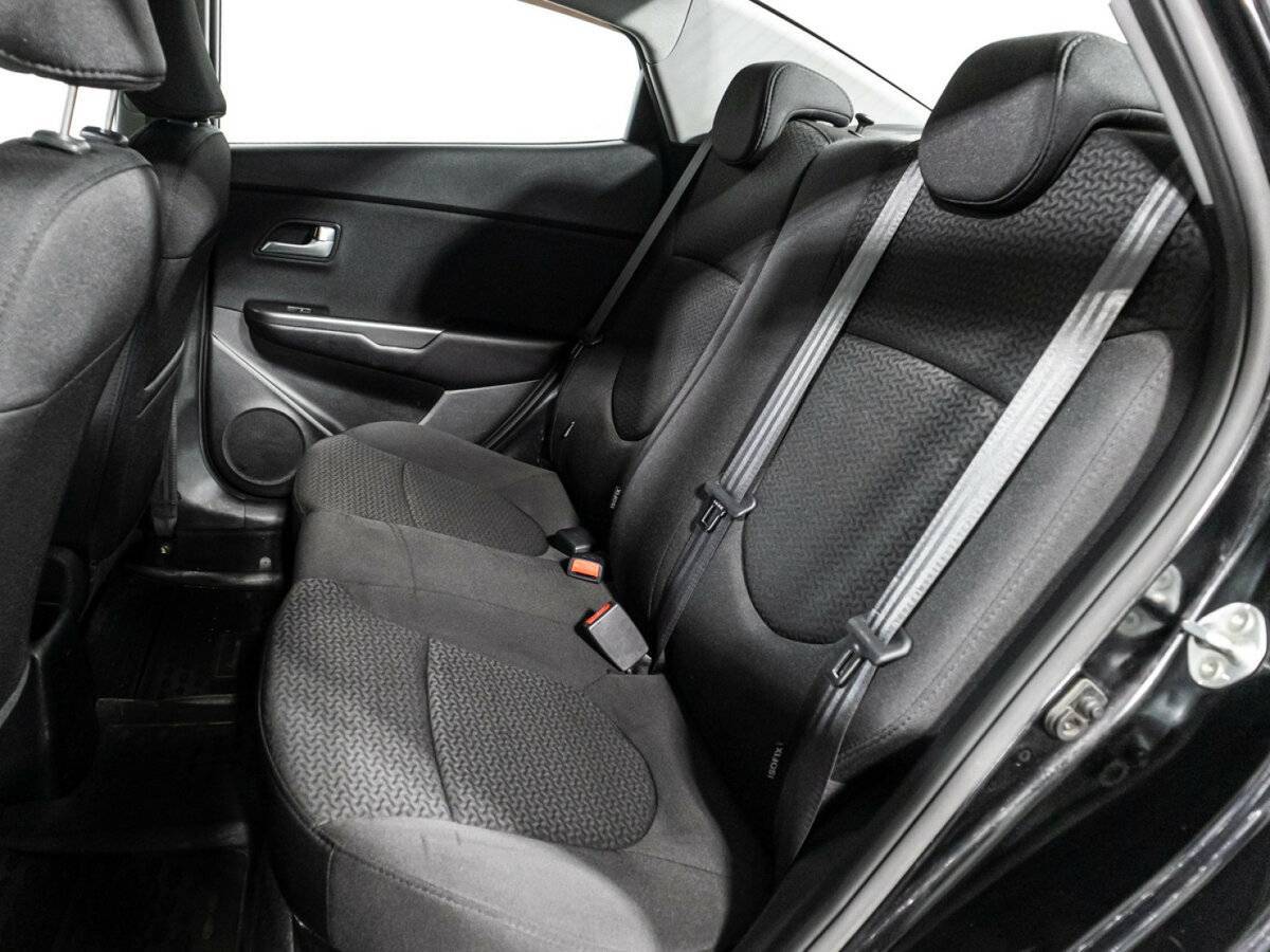 Б/У Киа Рио 2015 года. Фото: #9