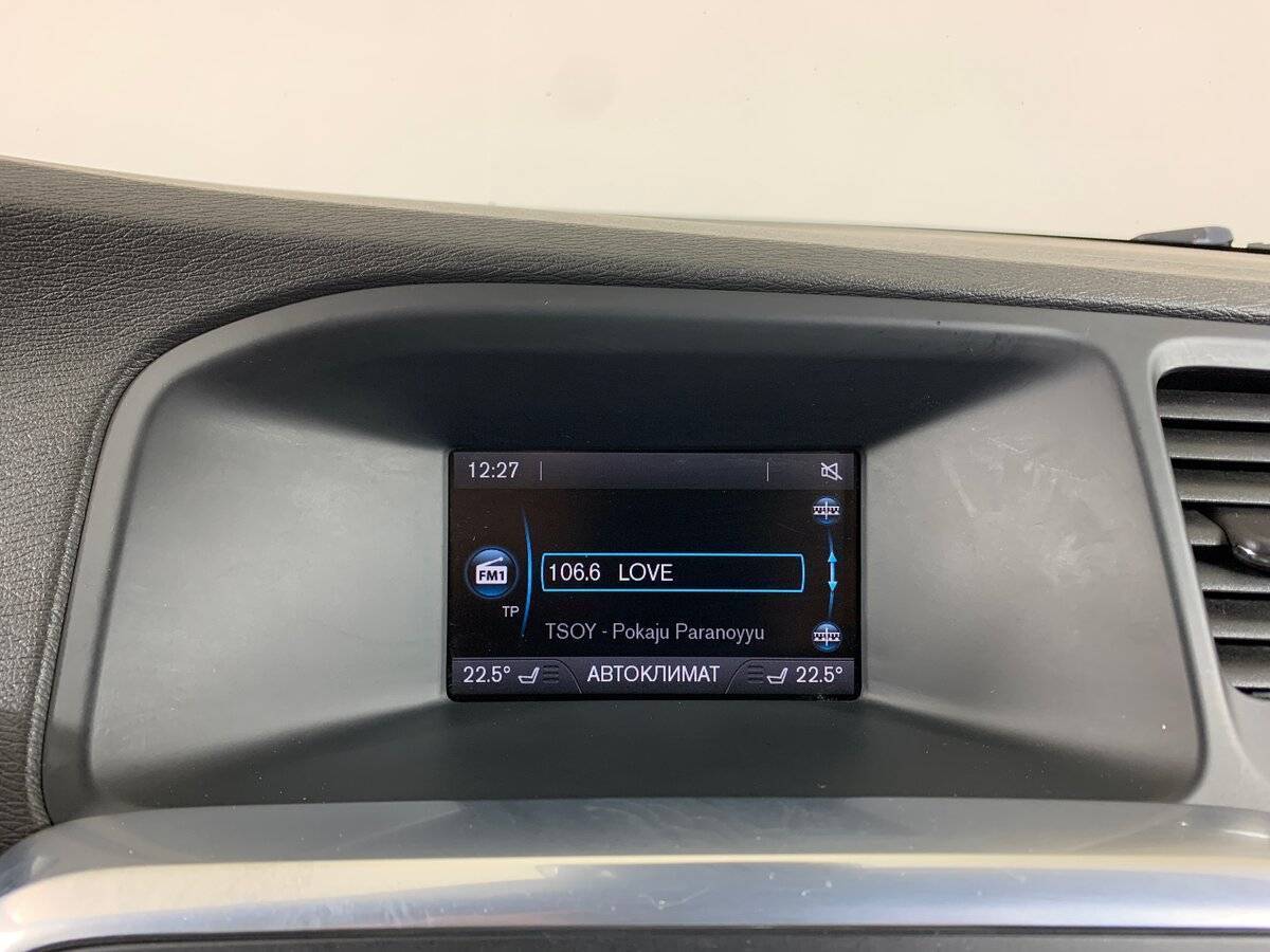 Б/У Вольво С60 2014 года. Фото: #14