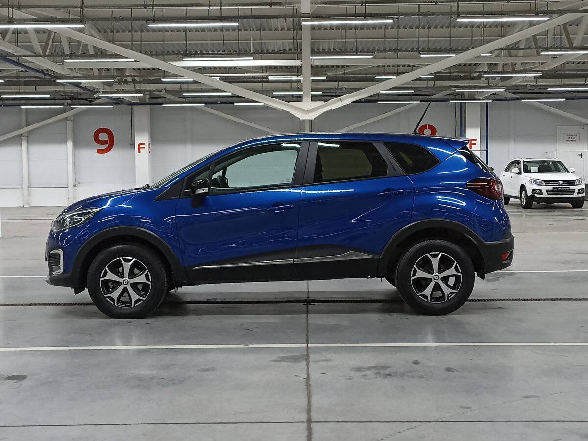 Б/У Рено Каптюр 2021 года. Фото: #7