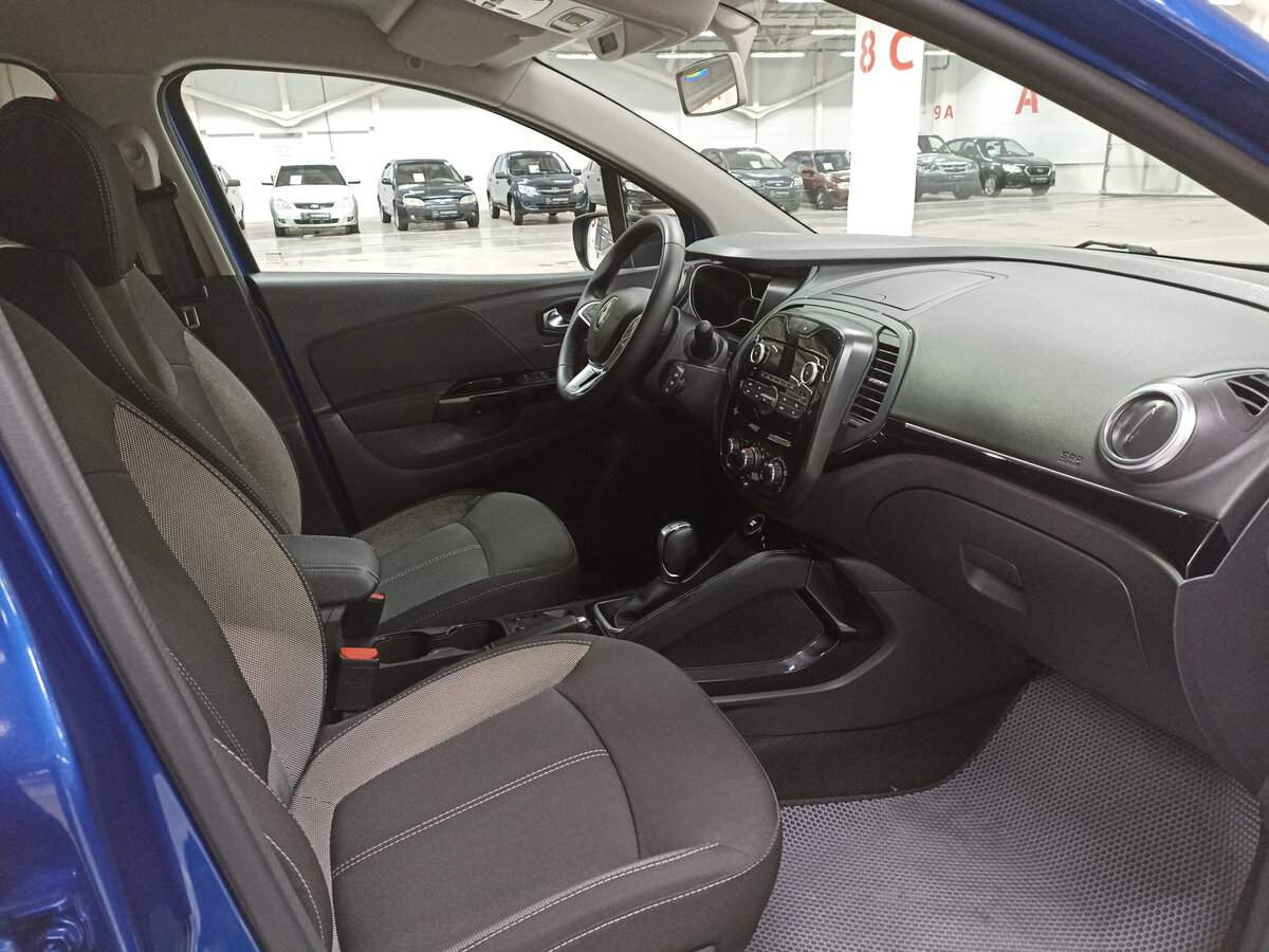 Б/У Рено Каптюр 2021 года. Фото: #10