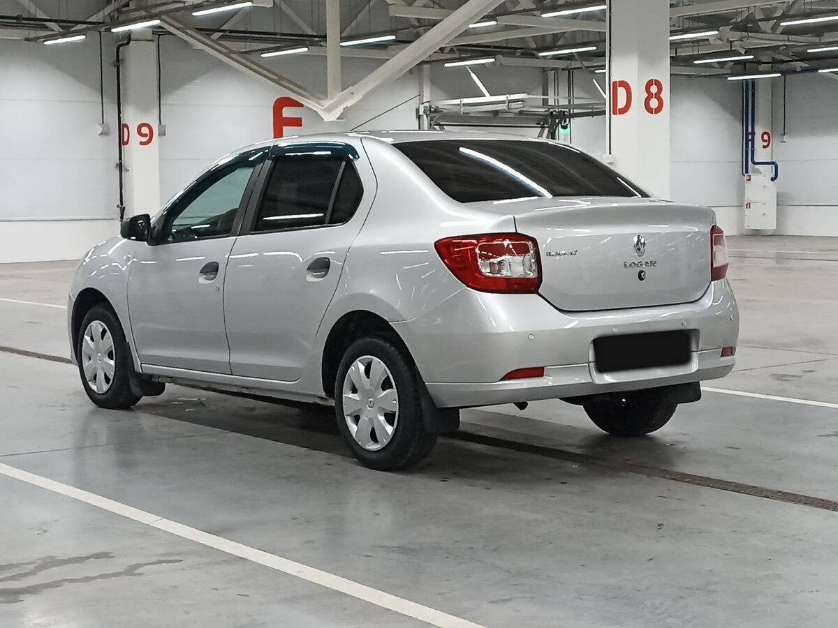 Б/У Рено Логан 2017 года. Фото: #6