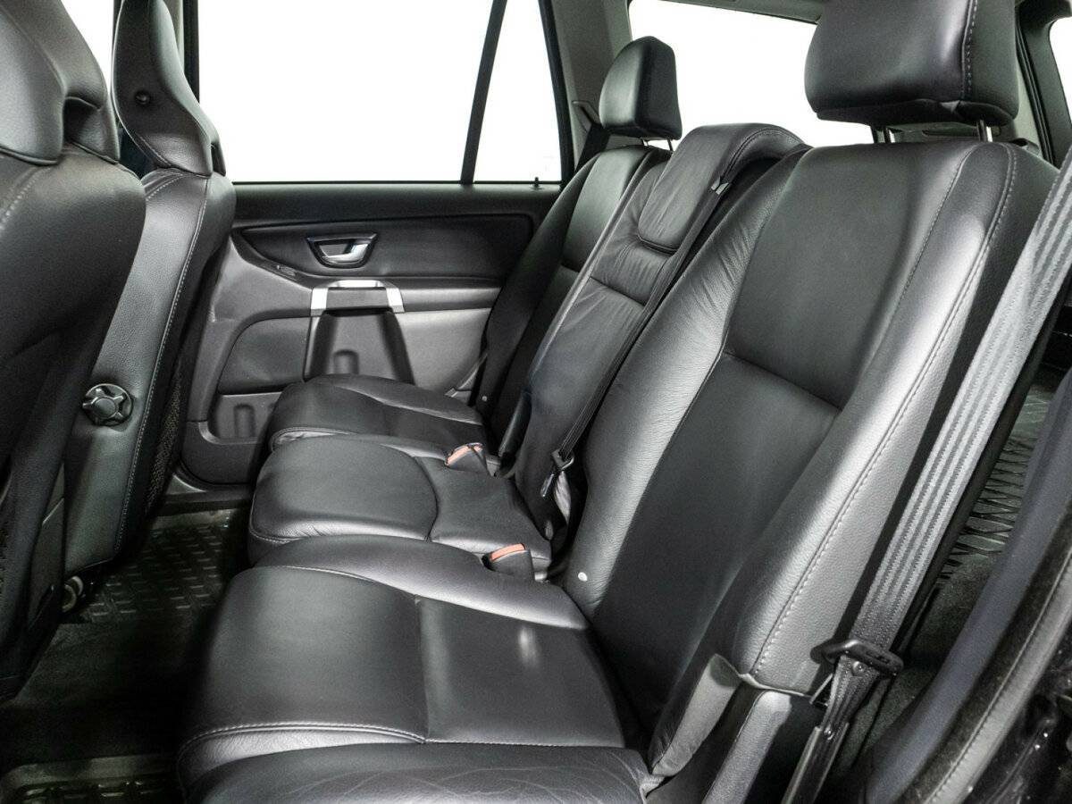 Б/У Вольво ИксЦ90 2013 года. Фото: #9