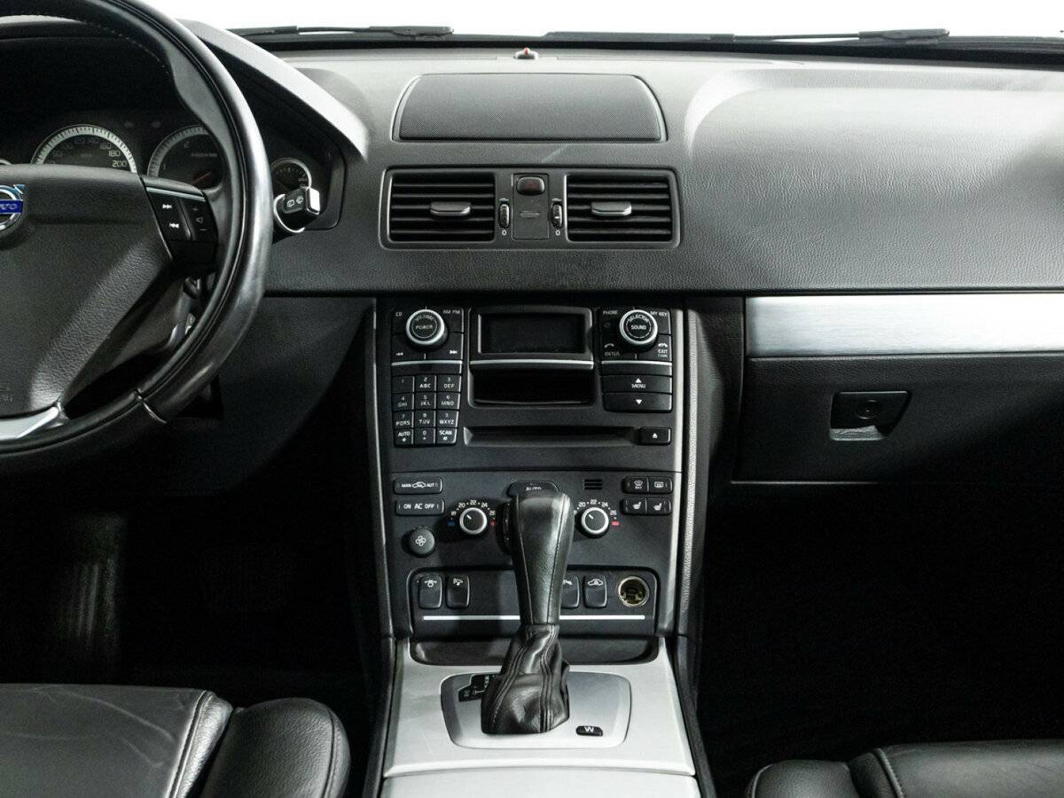 Б/У Вольво ИксЦ90 2013 года. Фото: #13