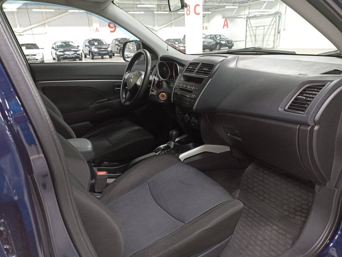 Б/У Митсубиши АС-Икс 2012 года. Фото: #10