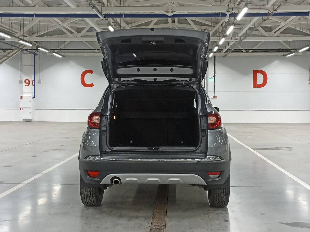 Б/У Рено Каптюр 2021 года. Фото: #9