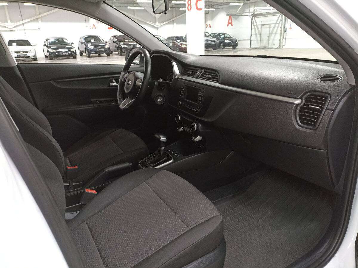 Б/У Киа Рио 2021 года. Фото: #10