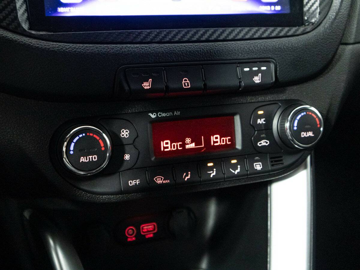 Б/У Киа Сид 2017 года. Фото: #16