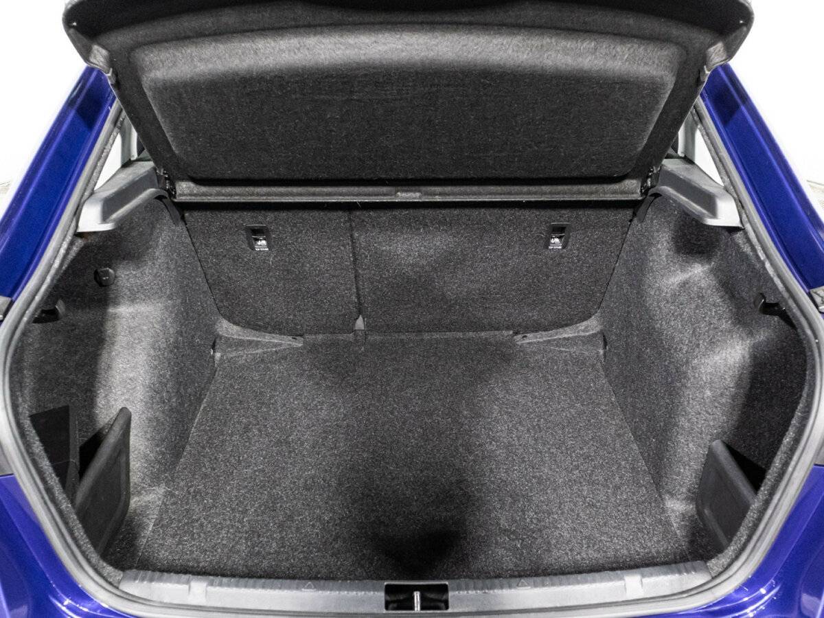 Б/У Шкода Рапид 2021 года. Фото: #14