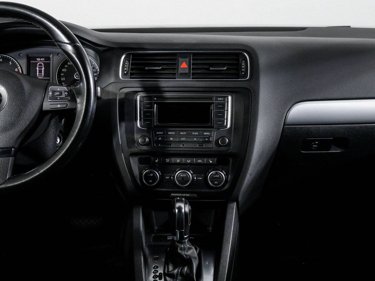 Б/У Фольксваген Джетта 2013 года. Фото: #12