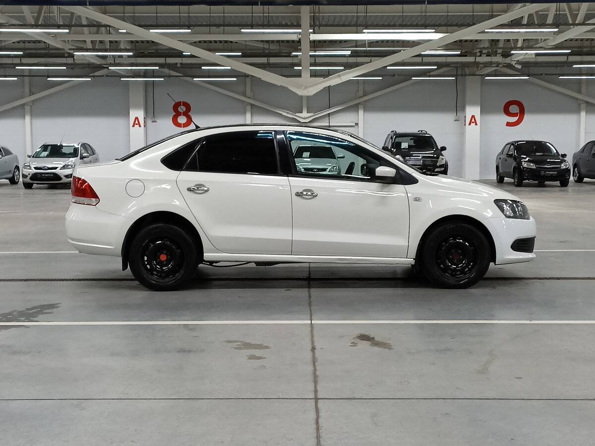 Б/У Фольксваген Поло 2013 года. Фото: #3