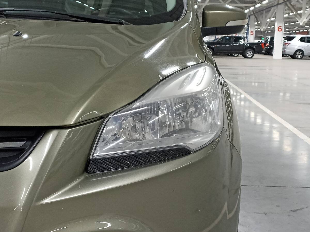 Б/У Форд Куга 2014 года. Фото: #16