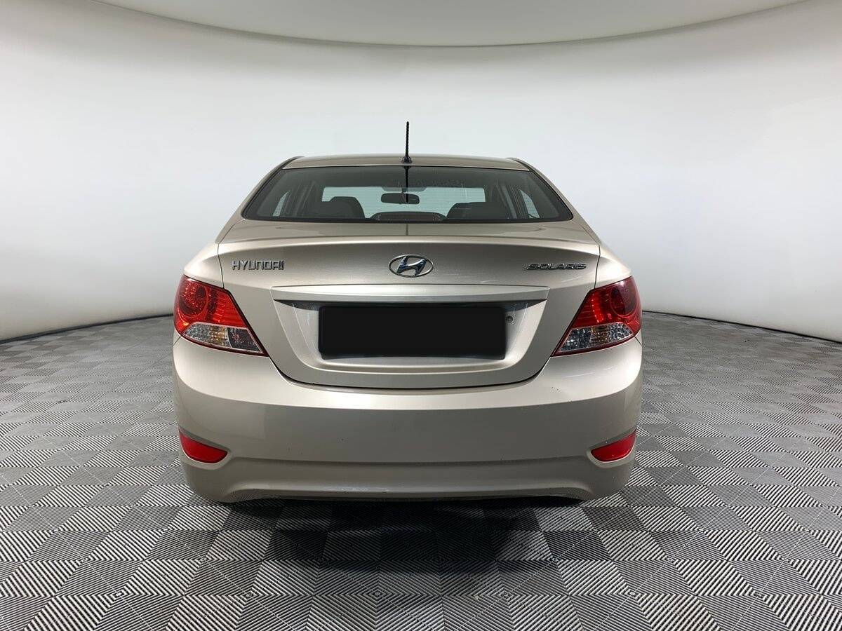 Б/У Хендай Солярис 2012 года. Фото: #5