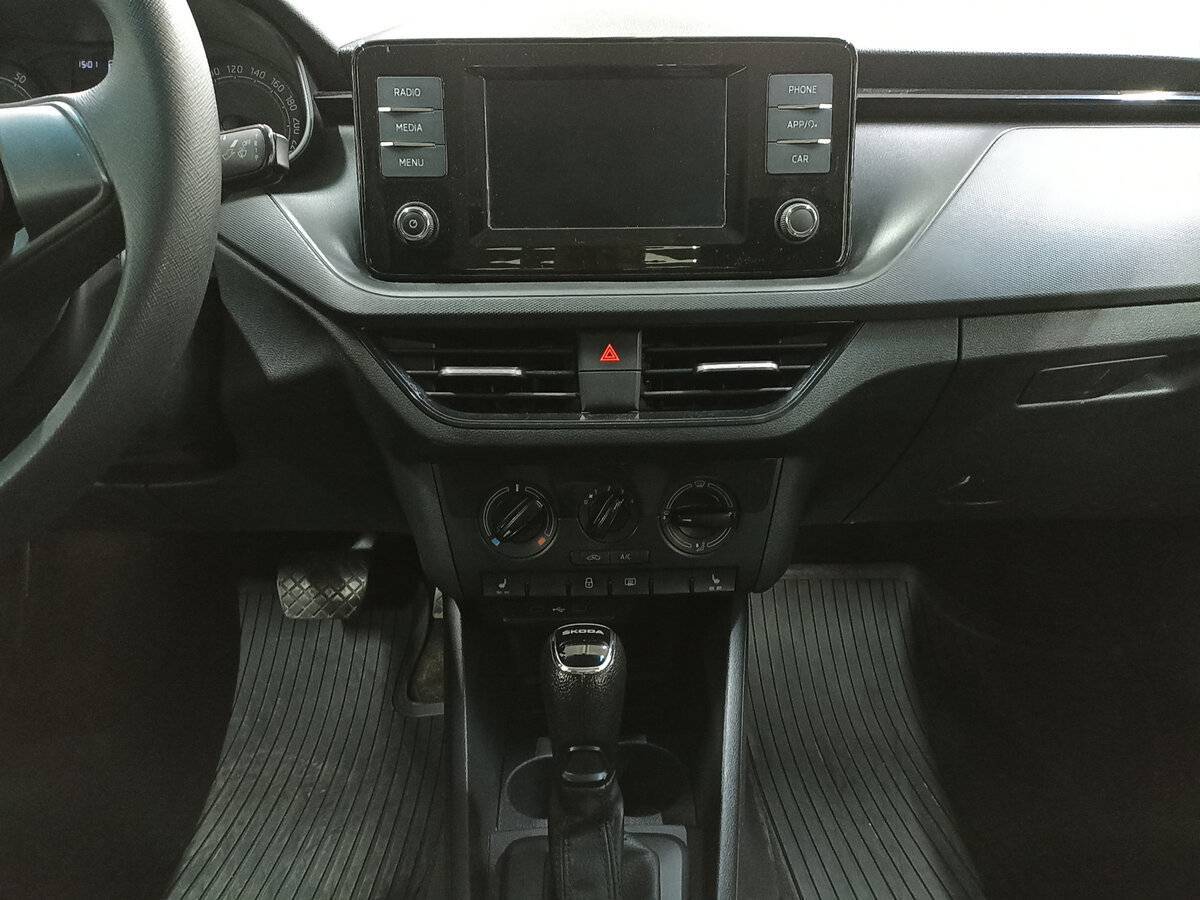 Б/У Шкода Рапид 2021 года. Фото: #14