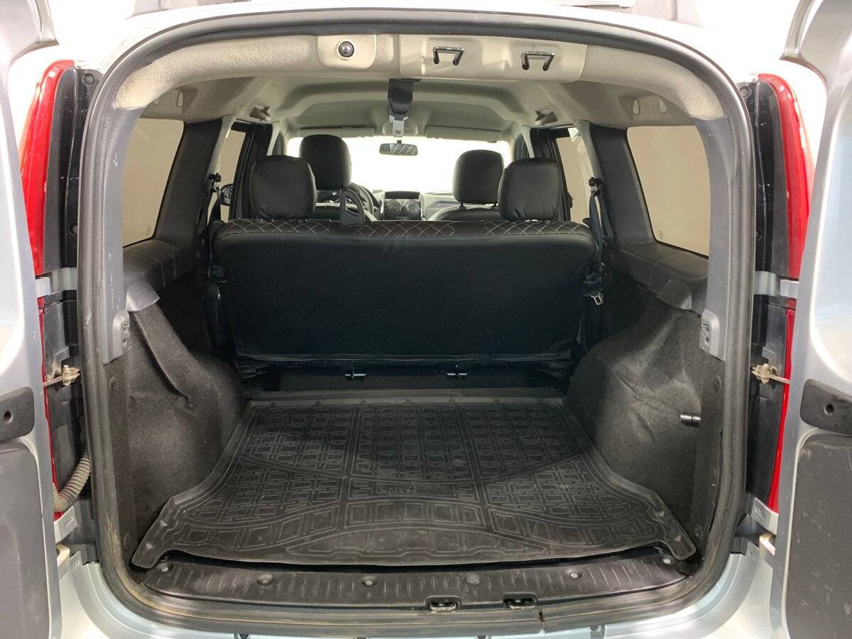 Б/У Лада (ВАЗ) Ларгус 2021 года. Фото: #19