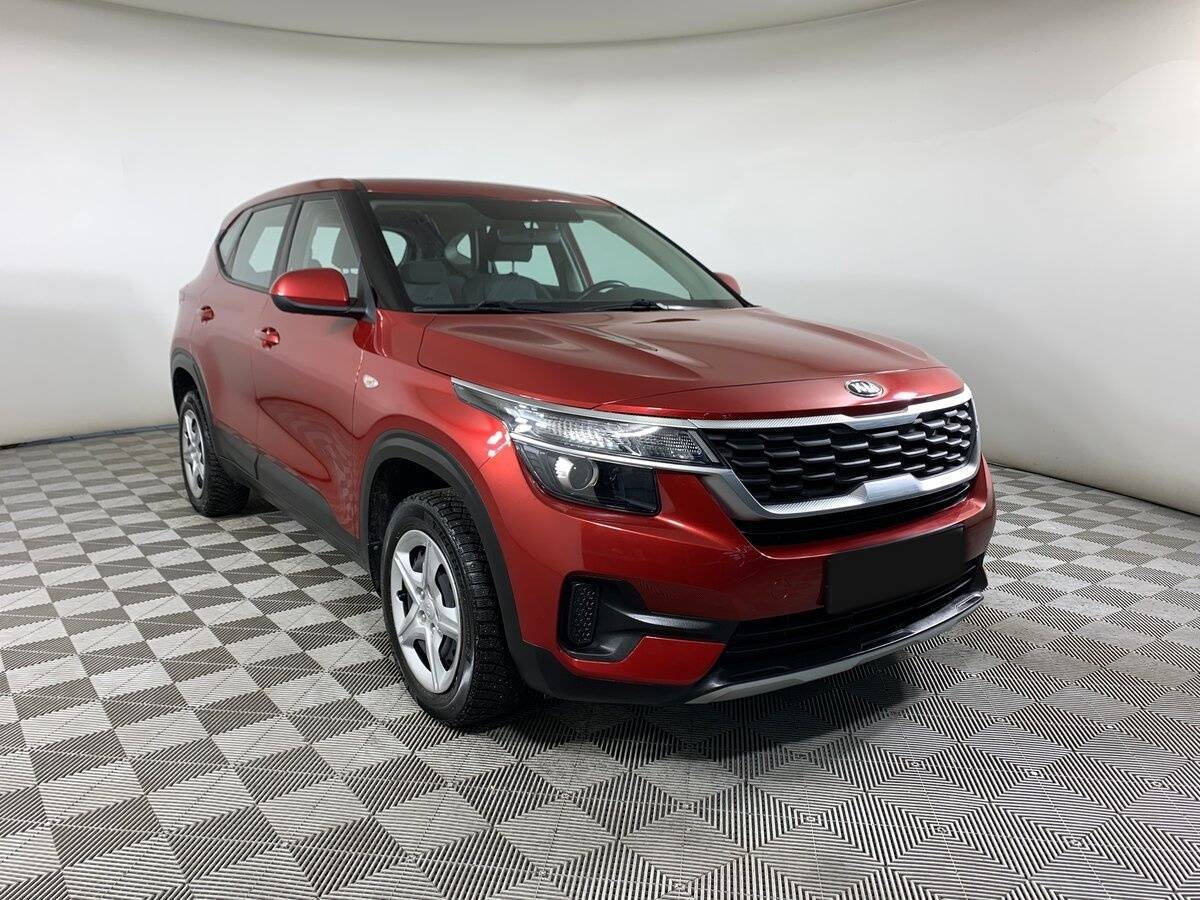 Б/У Киа Сельтос 2020 года. Фото: #2