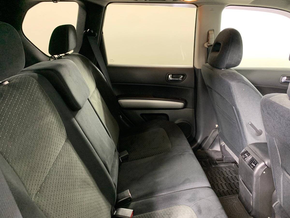 Б/У Ниссан Икс-Трейл 2012 года. Фото: #16