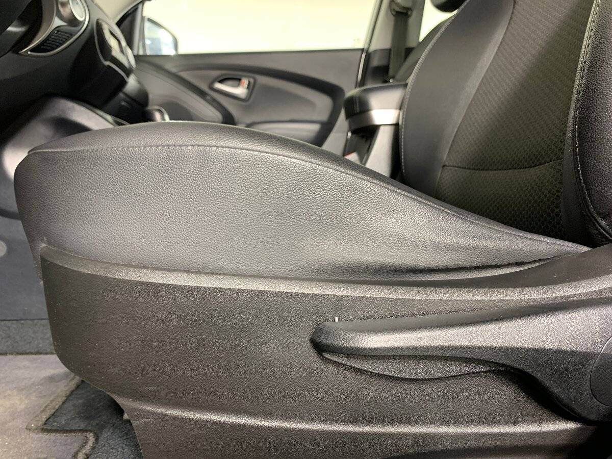 Б/У Хендай ай-икс35 2012 года. Фото: #15