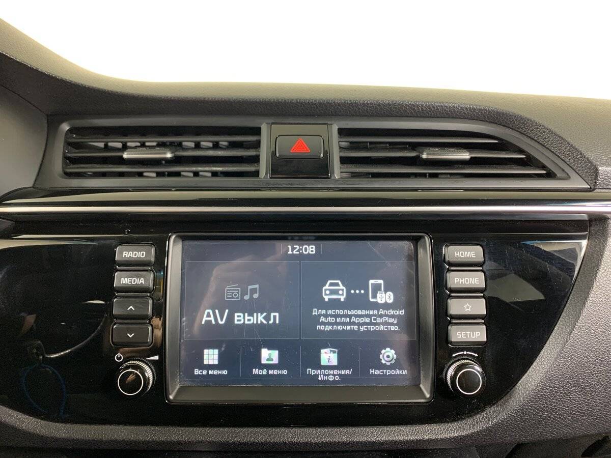 Б/У Киа Рио 2018 года. Фото: #14