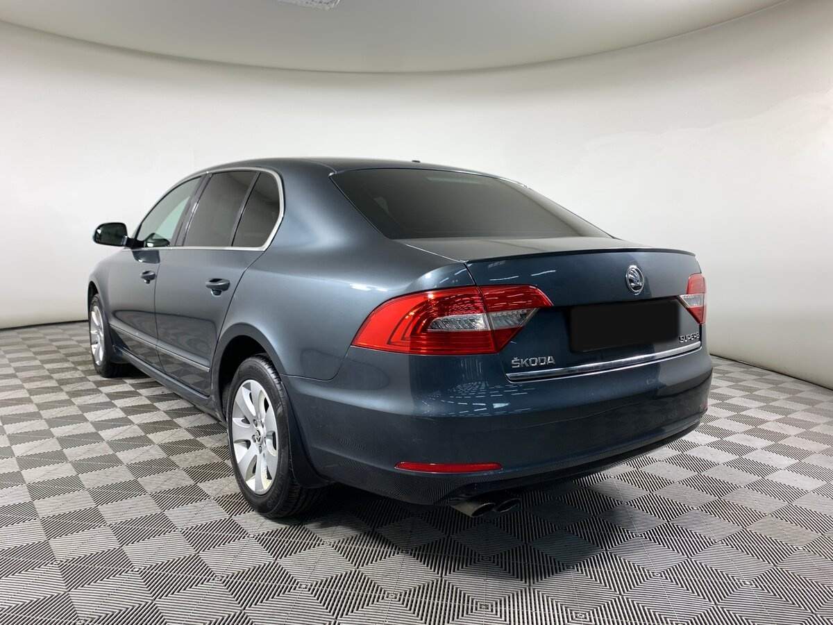 Б/У Шкода Суперб 2014 года. Фото: #7