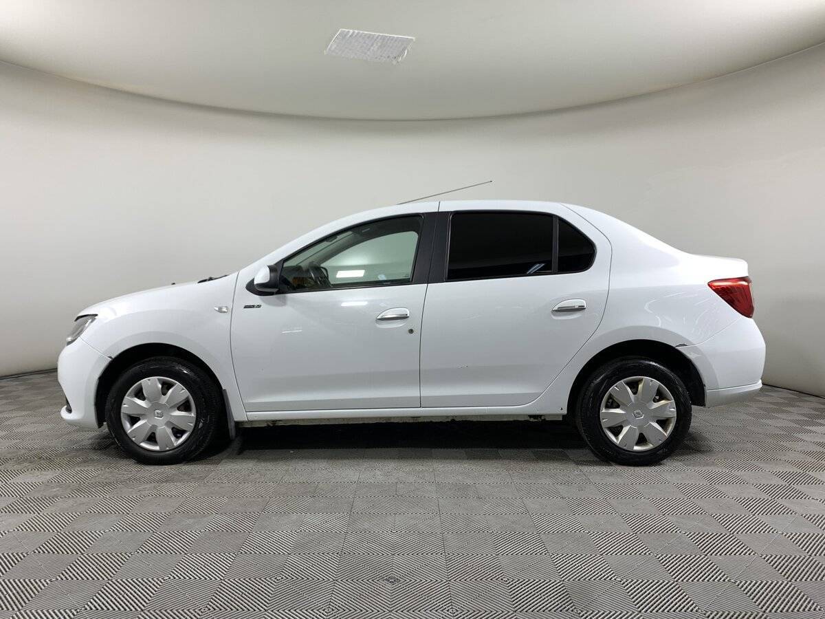 Б/У Рено Логан 2017 года. Фото: #7