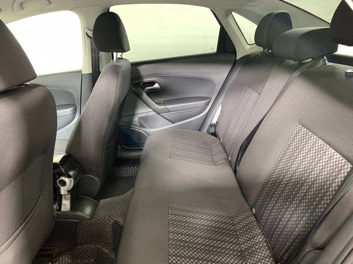 Б/У Фольксваген Поло 2018 года. Фото: #16