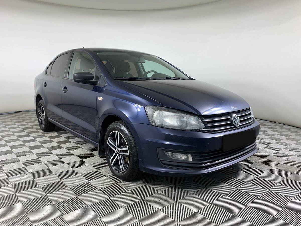 Б/У Фольксваген Поло 2017 года. Фото: #2