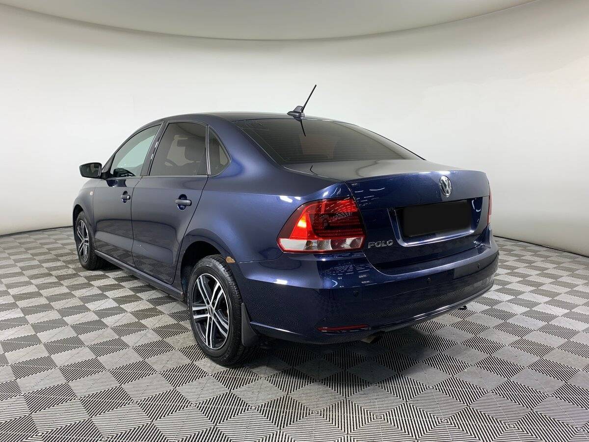 Б/У Фольксваген Поло 2017 года. Фото: #6