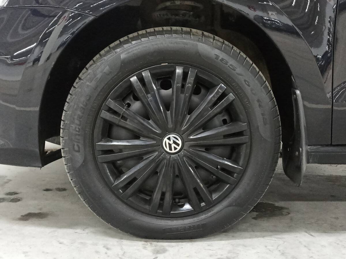 Б/У Фольксваген Поло 2018 года. Фото: #17