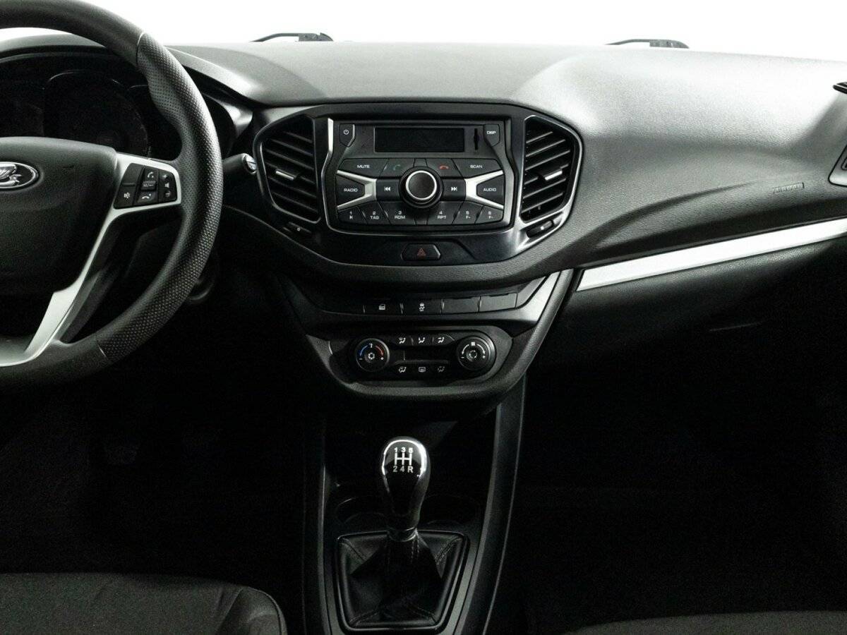 Б/У Лада (ВАЗ) Веста 2019 года. Фото: #13