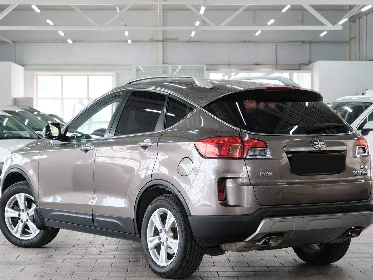 Б/У ФАВ Бестюрн Икс80 2017 года. Фото: #1