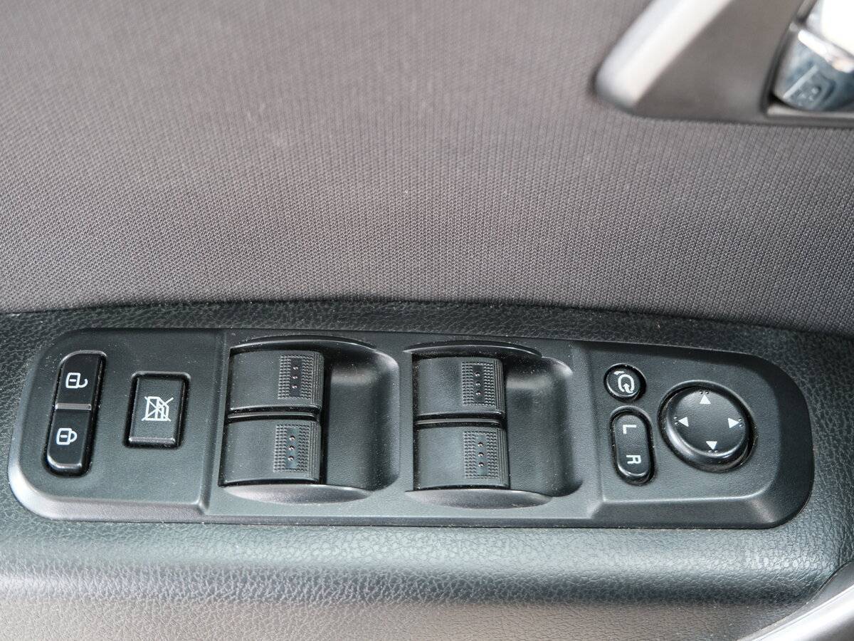 Б/У ФАВ Бестюрн Икс80 2017 года. Фото: #5