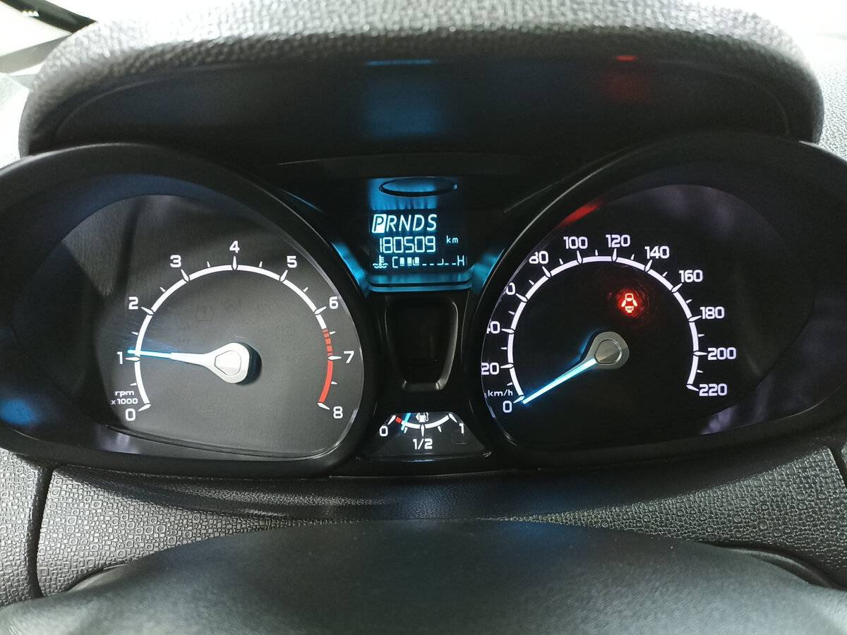 Б/У Форд ЭкоСпорт 2014 года. Фото: #12