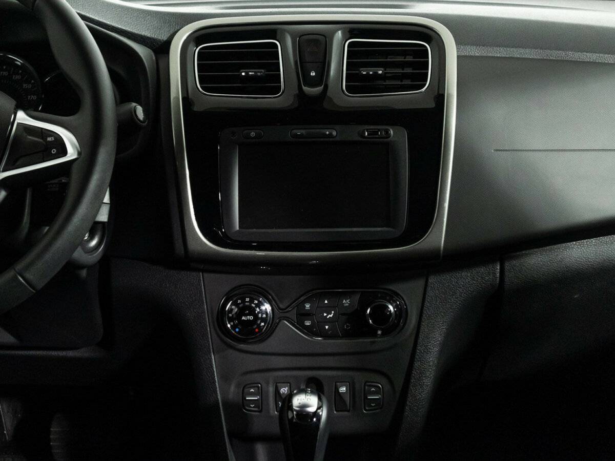 Б/У Рено Сандеро 2021 года. Фото: #13