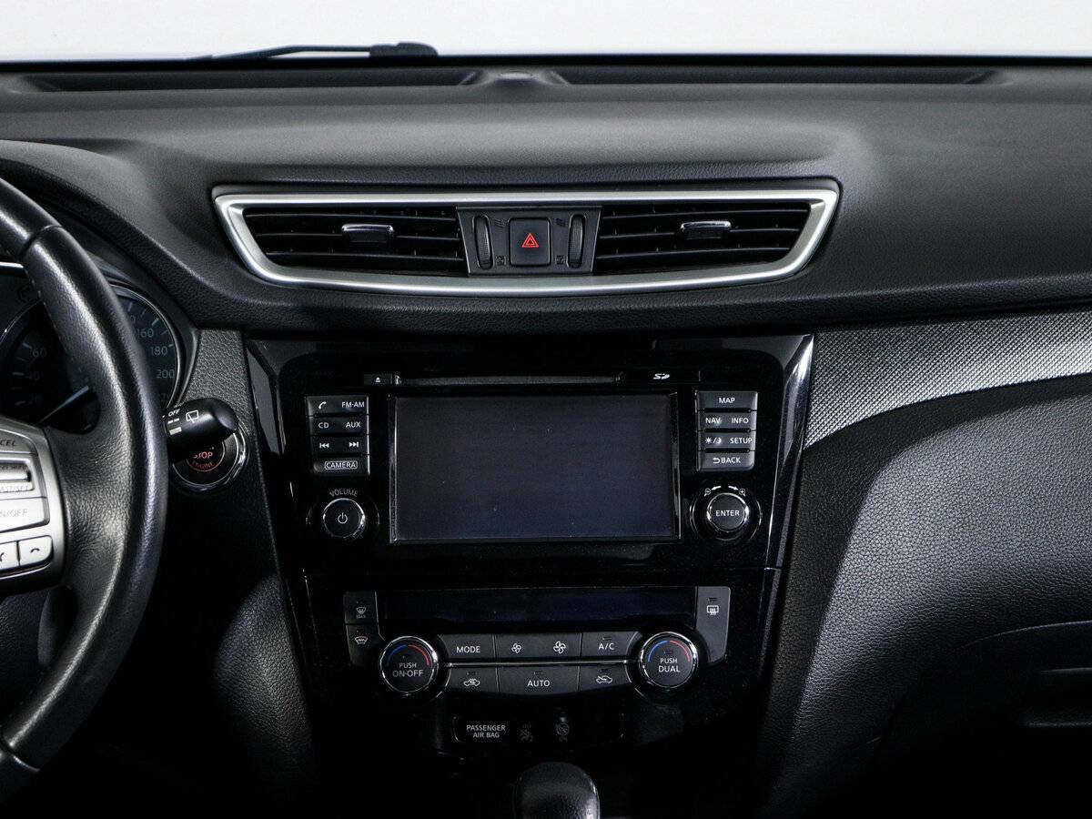 Б/У Ниссан Икс-Трейл 2015 года. Фото: #12