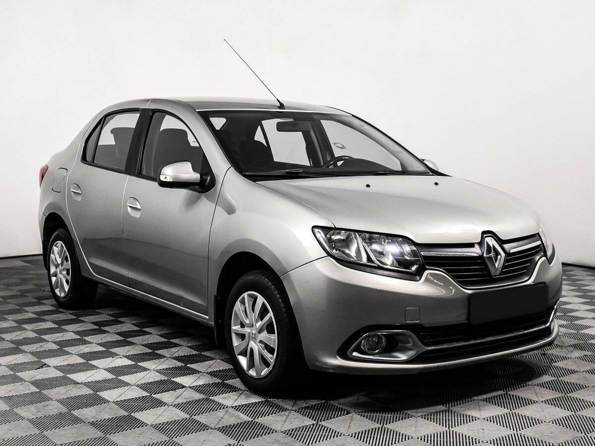 Б/У Рено Логан 2016 года. Фото: #2