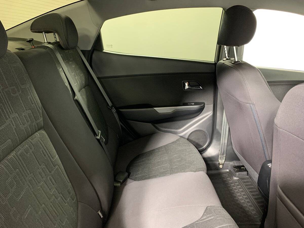 Б/У Киа Рио 2013 года. Фото: #16