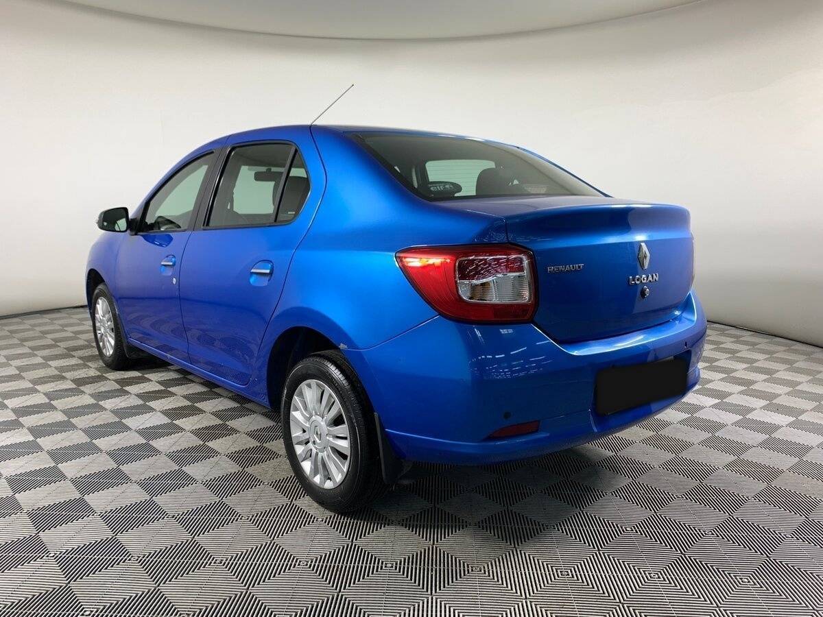Б/У Рено Логан 2015 года. Фото: #6