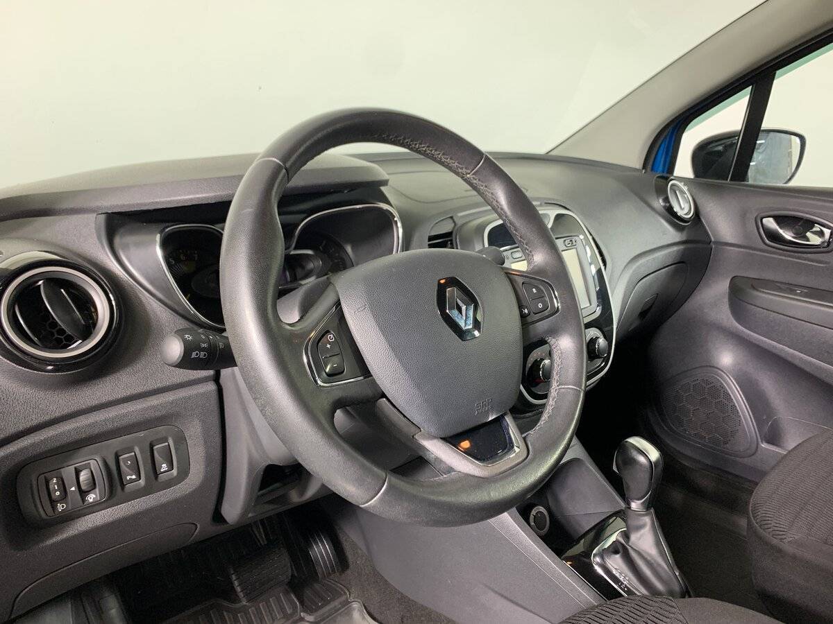 Б/У Рено Каптюр 2016 года. Фото: #10