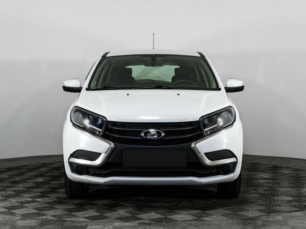 Б/У Лада (ВАЗ) ИКСРЭЙ 2018 года. Фото: #1