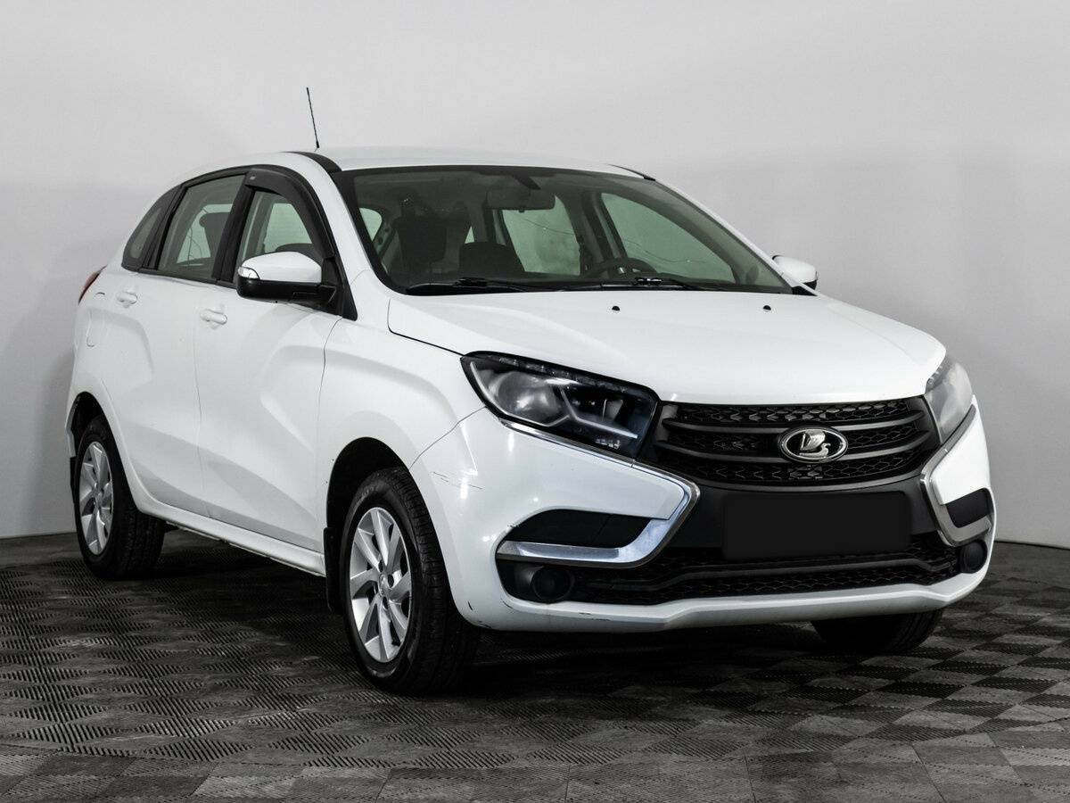 Б/У Лада (ВАЗ) ИКСРЭЙ 2018 года. Фото: #2