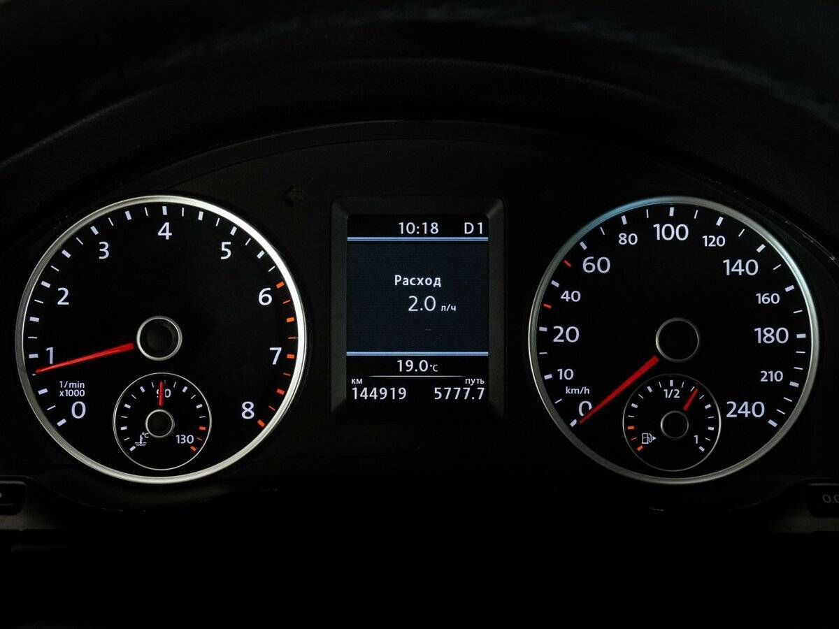 Б/У Фольксваген Тигуан 2014 года. Фото: #20