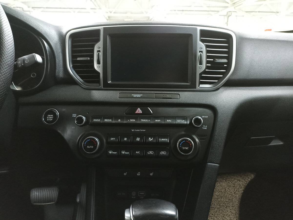 Б/У Киа Спортейдж 2018 года. Фото: #14